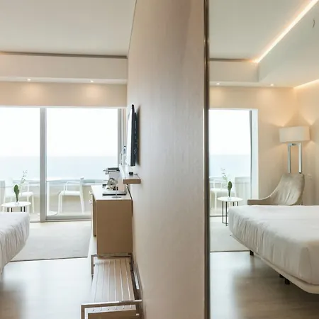 로도스 팰리스 익시아