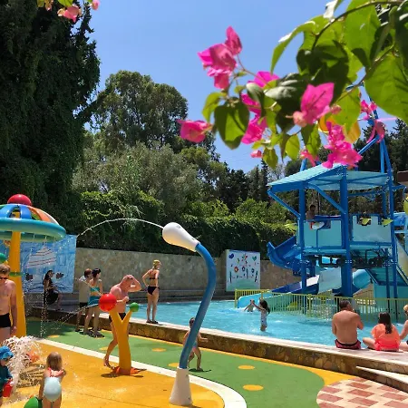 Курортный комплекс Rodos Palace Иксиа