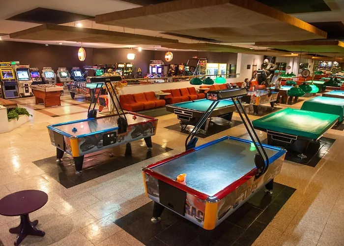 منتجع رودس بالاس إكْسِيا